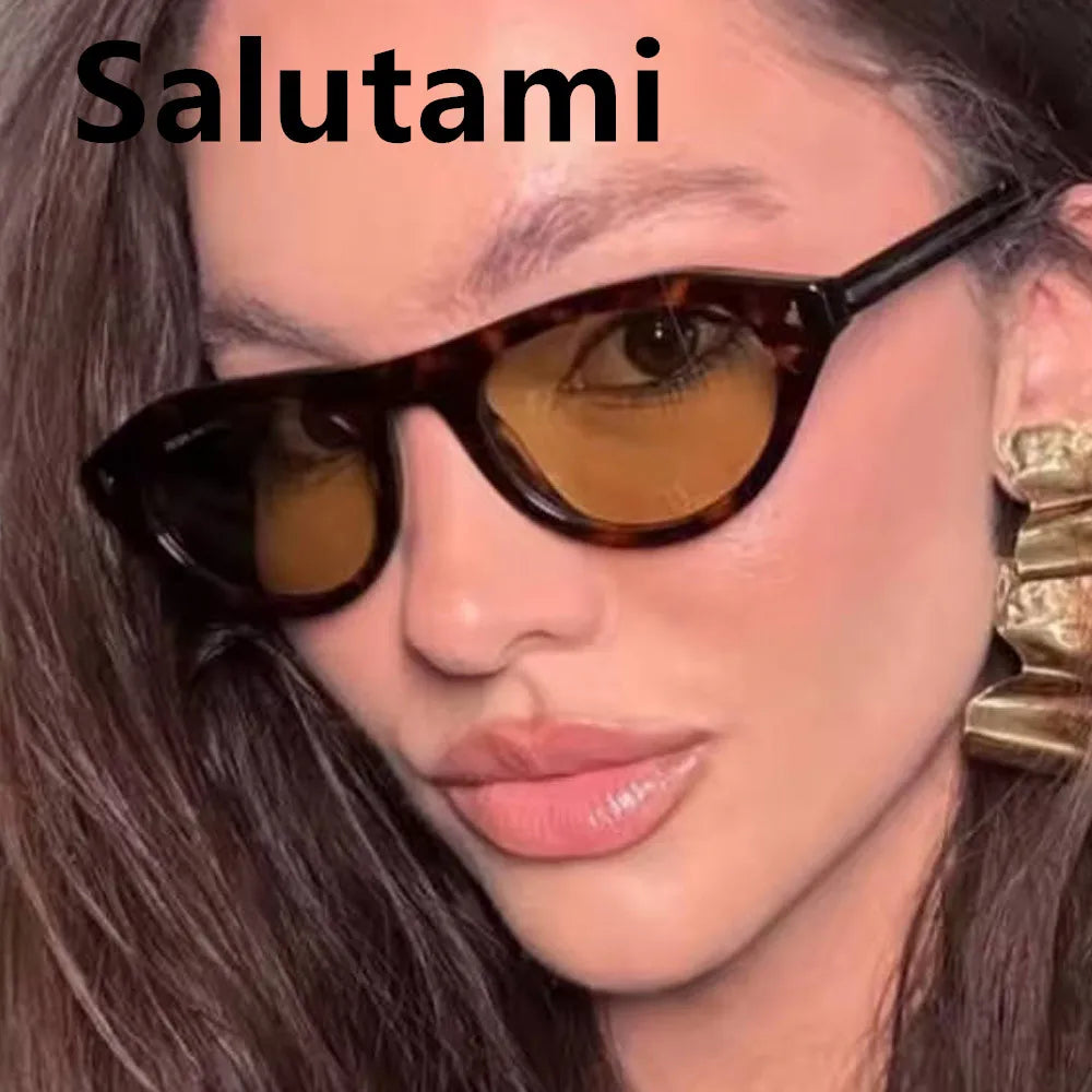 Lunettes de Soleil Œil-de-Chat Vintage à Rivets — Samara