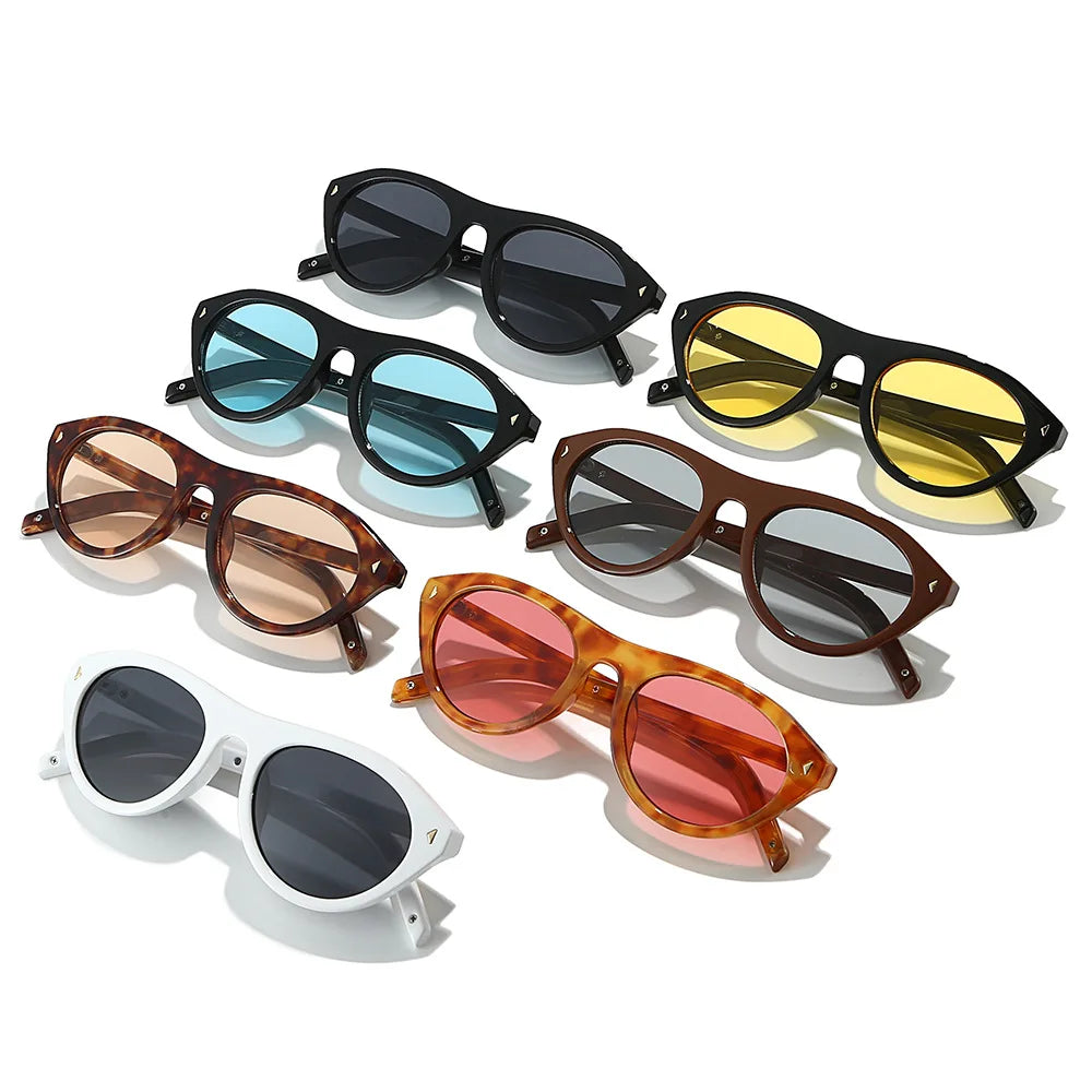 Lunettes de Soleil Œil-de-Chat Vintage à Rivets — Samara